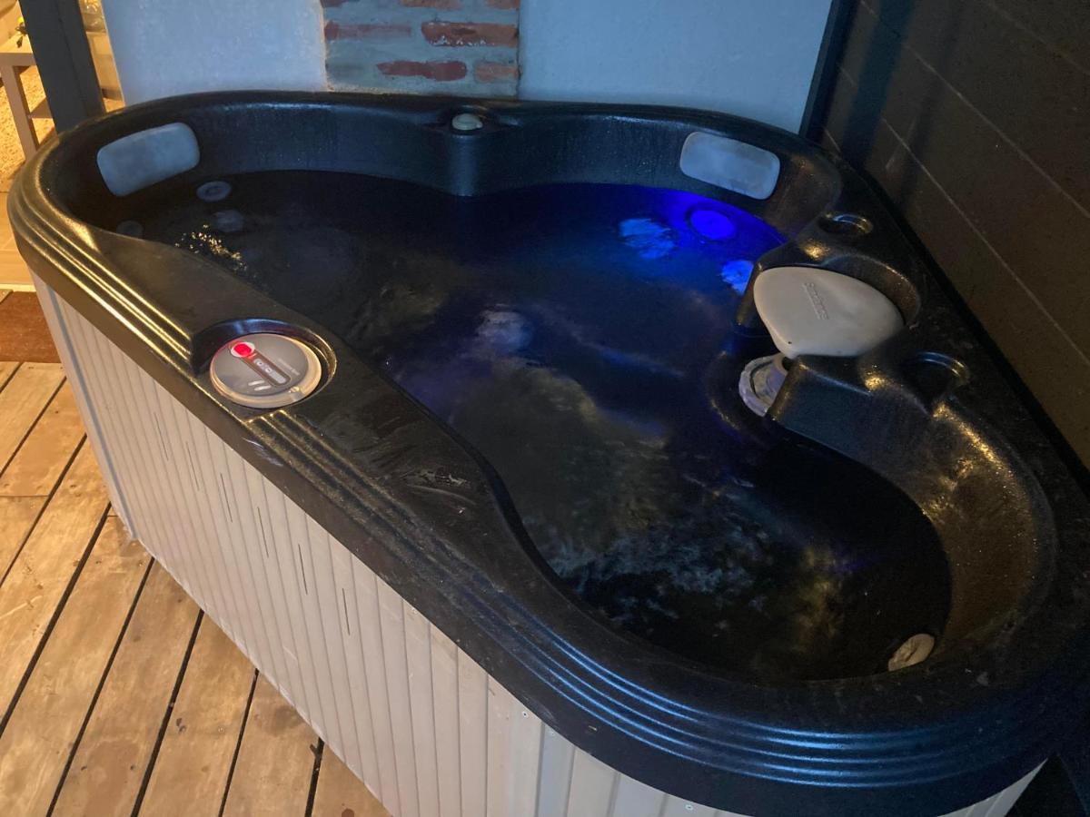 Les Spas De La Chartreuse Tarbes Rom bilde