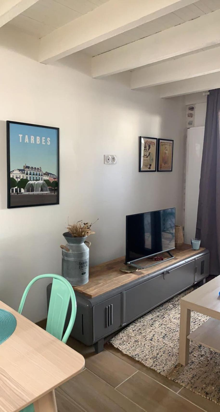 Les Spas De La Chartreuse Tarbes Rom bilde